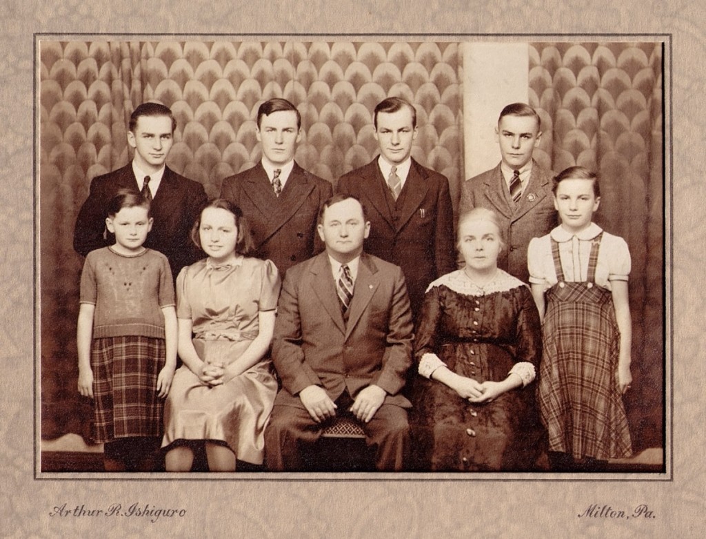 Clarence and Hannah Hagenbuch Family