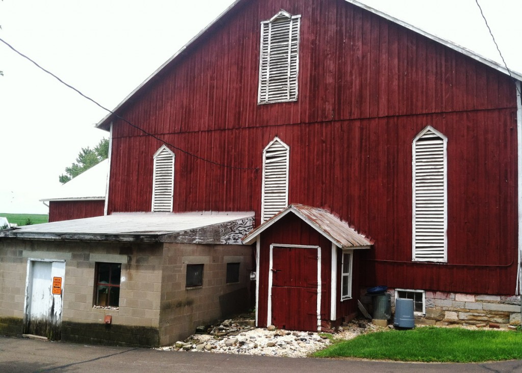 Hagenbuch Farm South Side Entryway