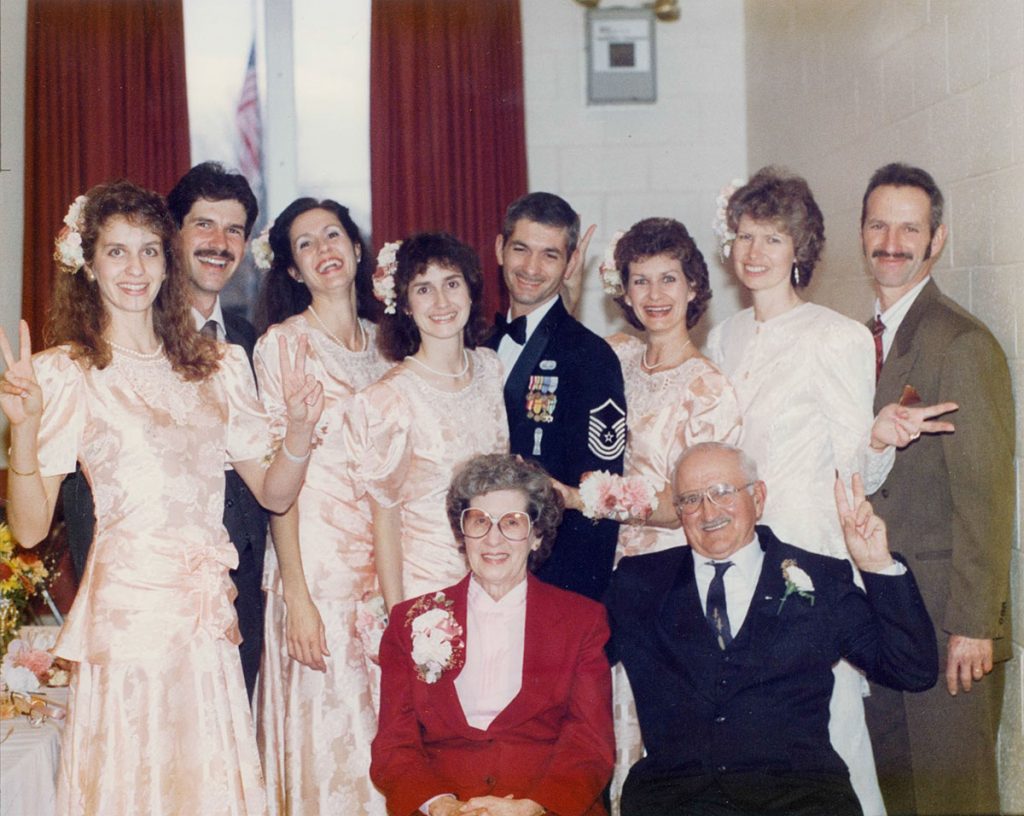 Roy and Mildred “Yingling” Hagenbuch Family 1991