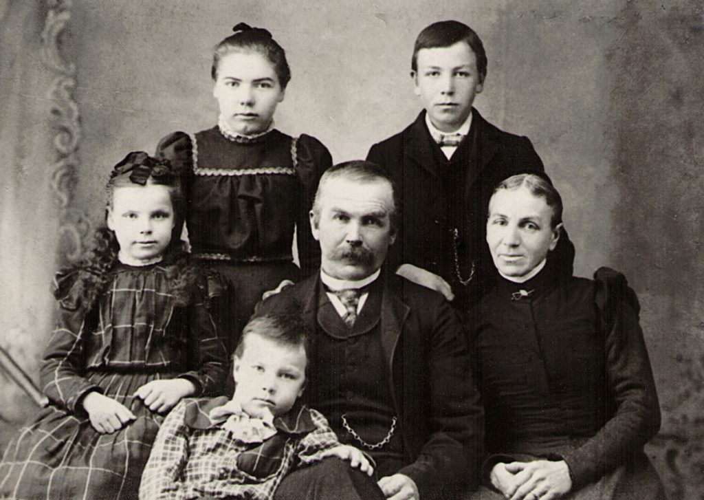 Samuel Mary Davis Sechler Family 1894