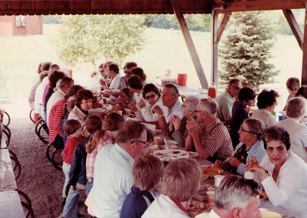 Hagenbuch Family Reunion 1982