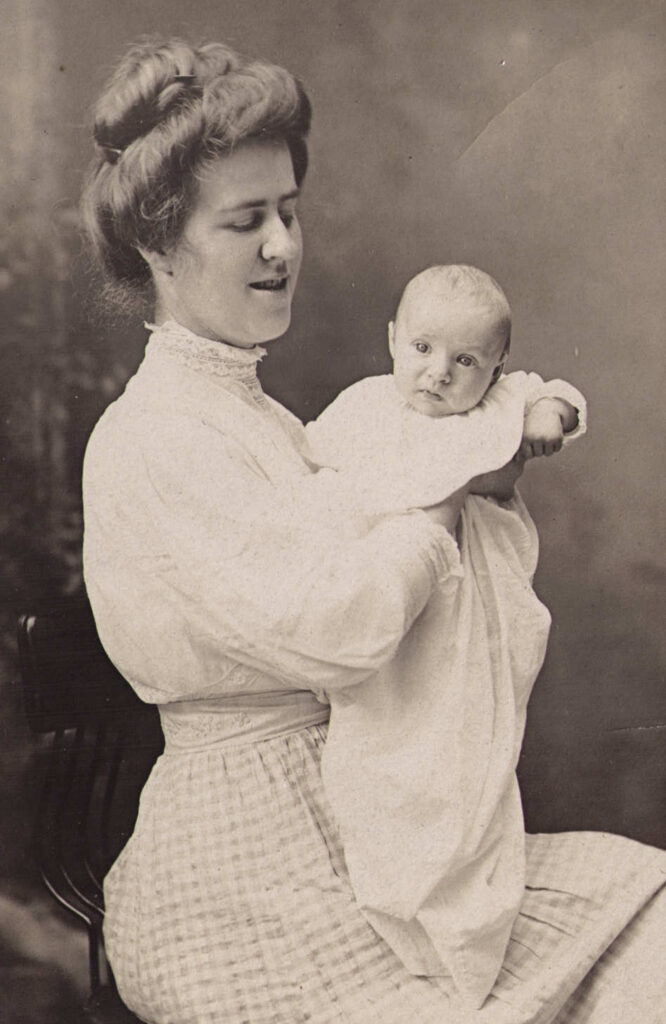 Sarah (Foust) Bibby and Ethel Bibby 1909