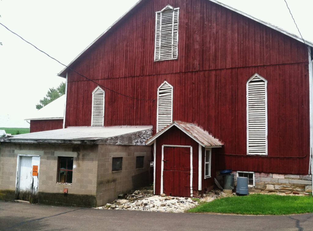 Entryway on the south side of the barn