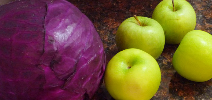 Red Cabbage Green Apples