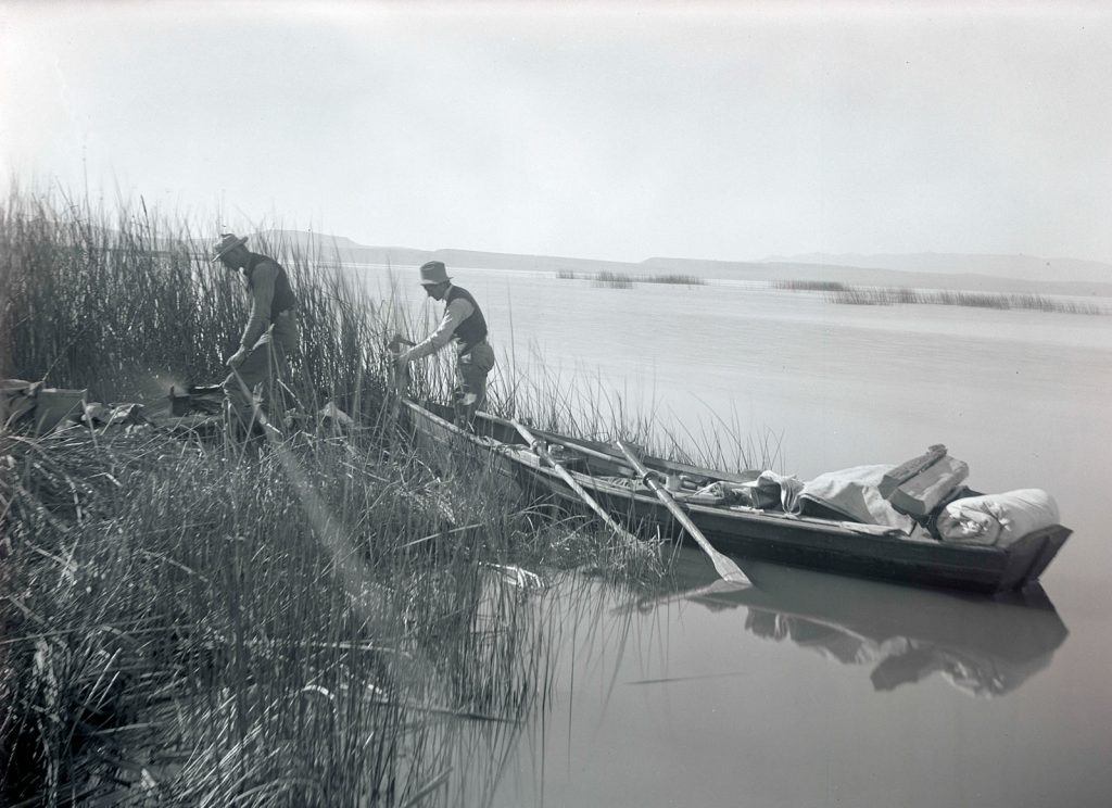 Klamath River Skiff Banks