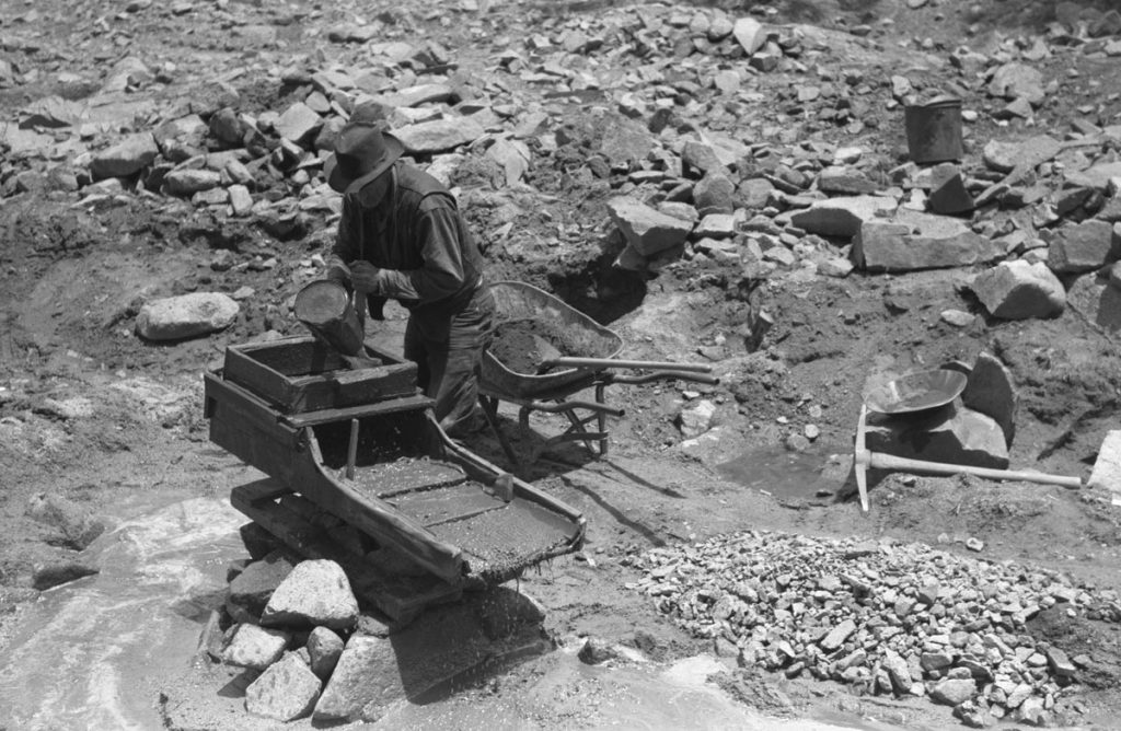 Rocker Gold Mining Cradle 1940