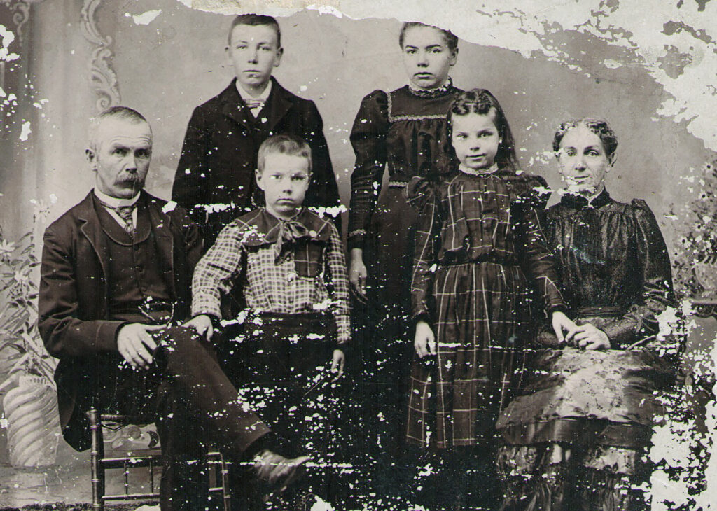 Samuel and Mary Sechler Family 1899
