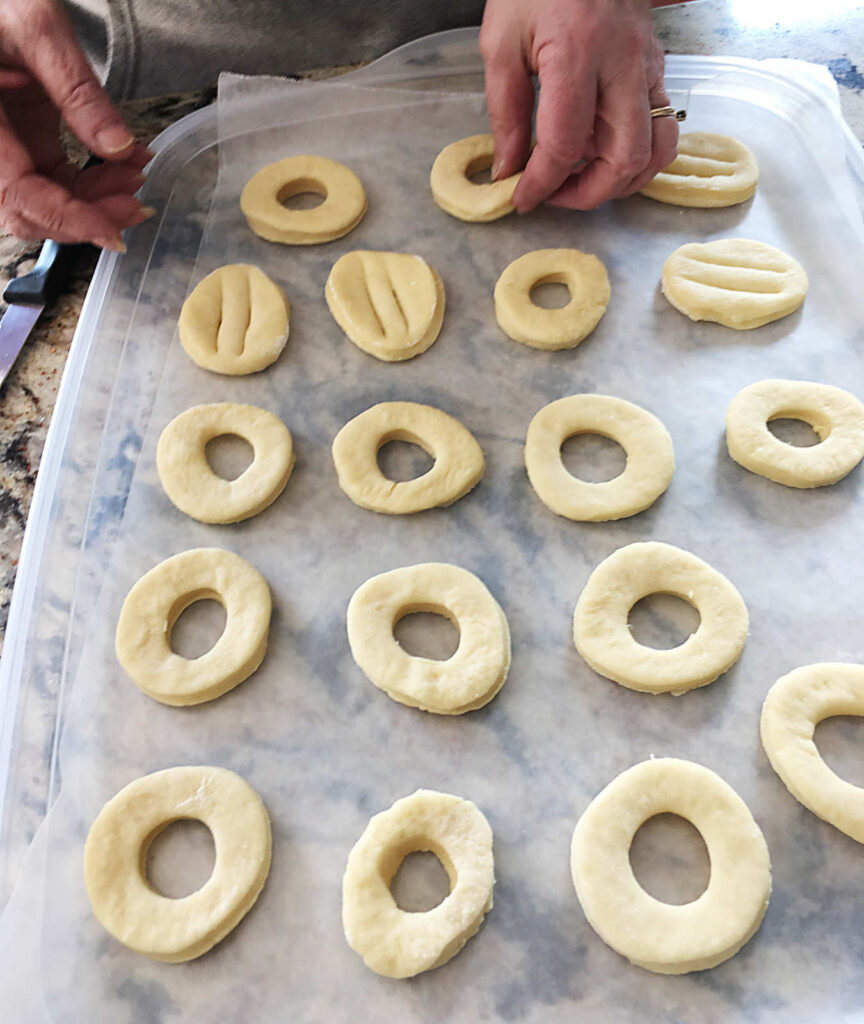 Doughnuts/Fastnachts Cut Out