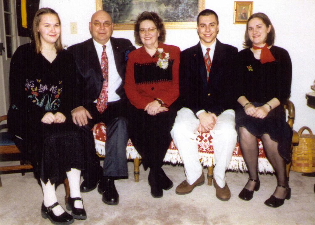 Mark Hagenbuch Family Christmas 2000