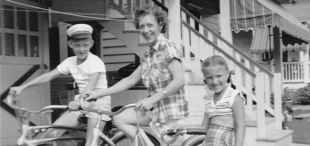 Norma, Bob, and Lillian Penman, 1952 Detail
