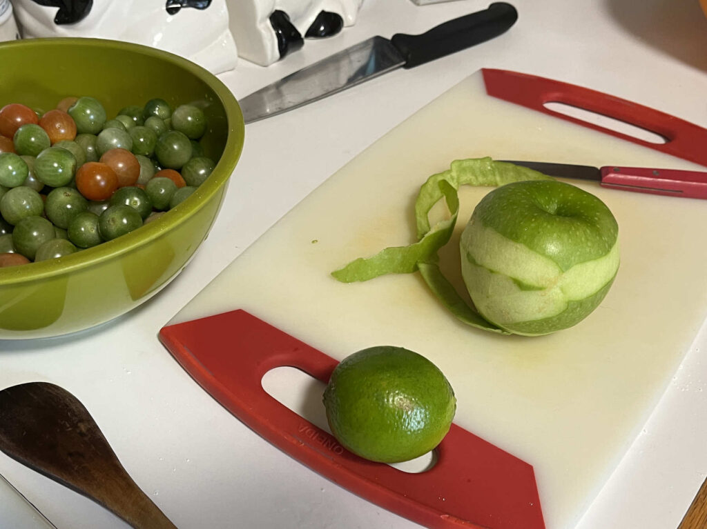 Green Tomato, Lime, Apple Datsch