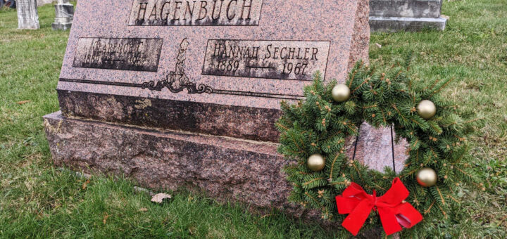 Wreath Clarence and Hannah (Sechler) Hagenbuch Grave