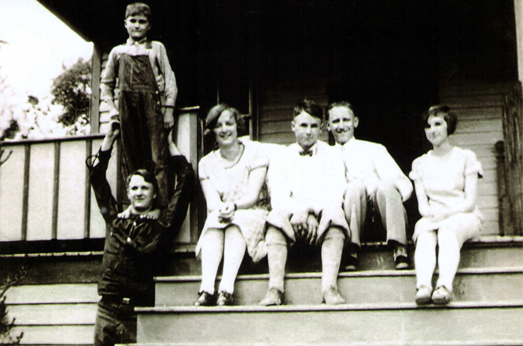Harris Family 1933